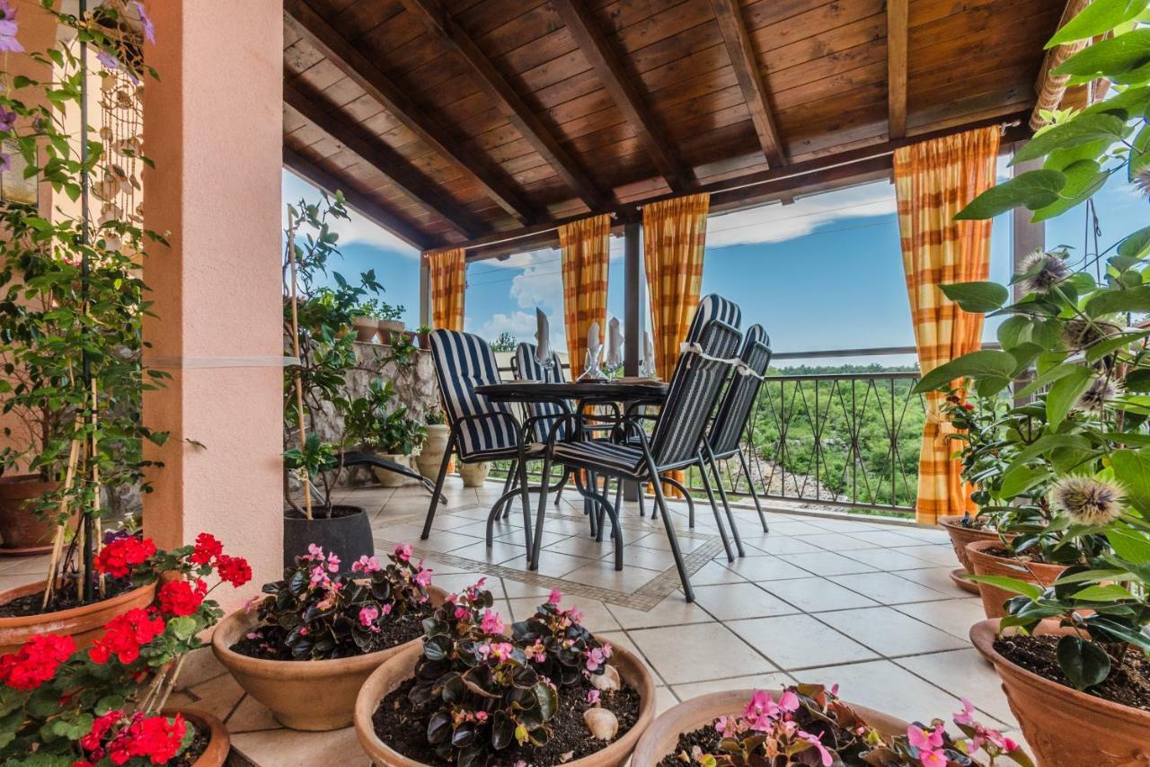 Apartment Paula Jadranovo Zewnętrze zdjęcie